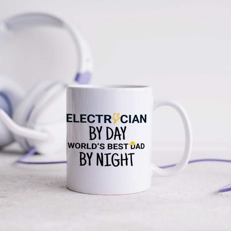 Cana simpla sau colorata pentru electrician "Electrician by day"
